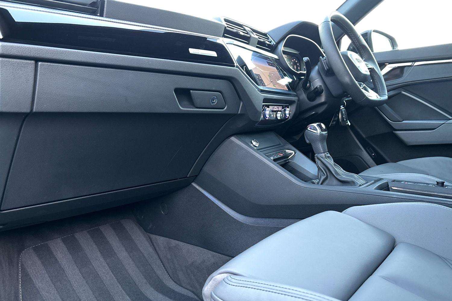 Used Audi Q3 2025 for sale - 76842957: Photo 22