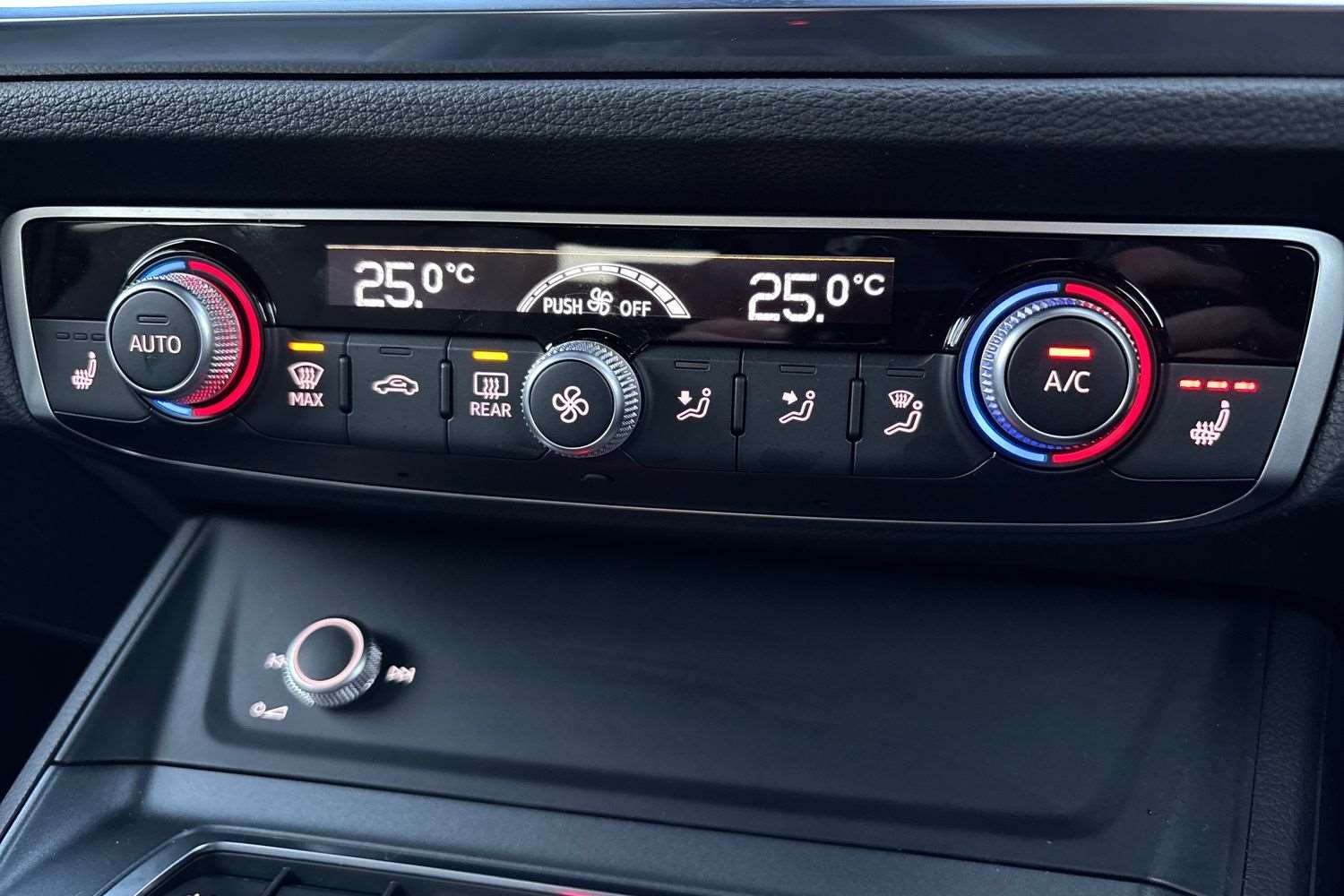 Used Audi Q3 2025 for sale - 76842957: Photo 31