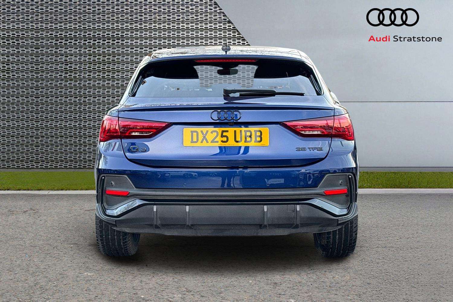 Used Audi Q3 2025 for sale - 76842957: Photo 7