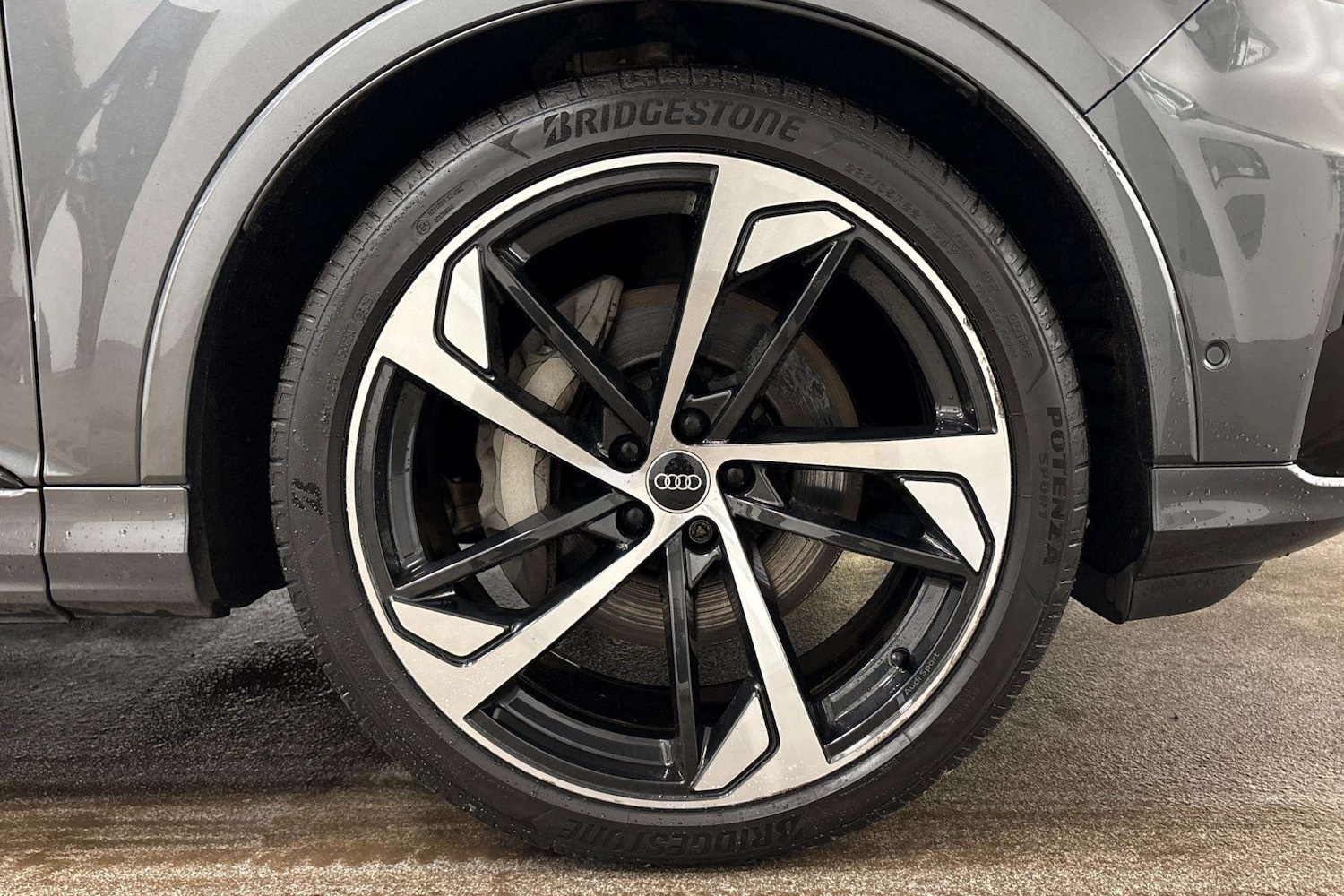 Used Audi Q7 2022 for sale - 77011318: Photo 5