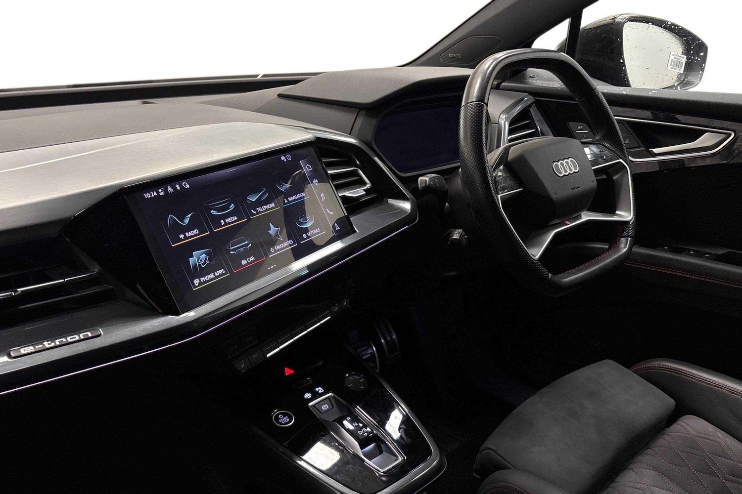 Used Audi Q4 e-tron 2023 for sale - 77553205: Photo 2