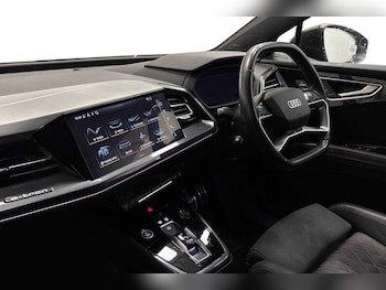 Used Audi Q4 e-tron 2023 for sale - 77553205: Photo