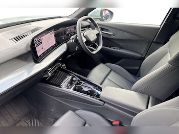 Used Audi Q3 2025 for sale - 78010035: Photo