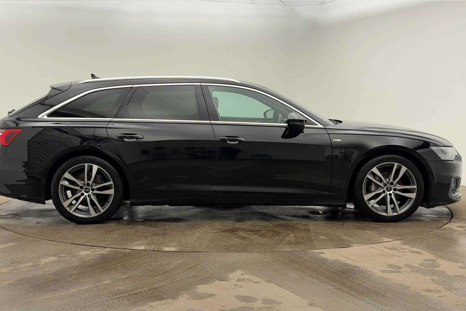 Used Audi A6 2022 for sale - 77011072: Photo 4