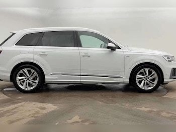 Used Audi Q7 2022 for sale - 77257468: Photo