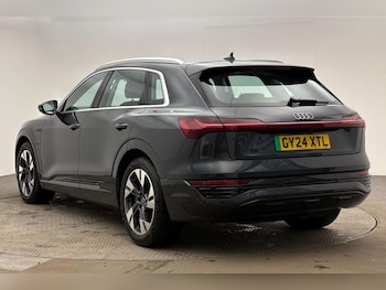 Used Audi Q8 2024 for sale - 79556216: Photo