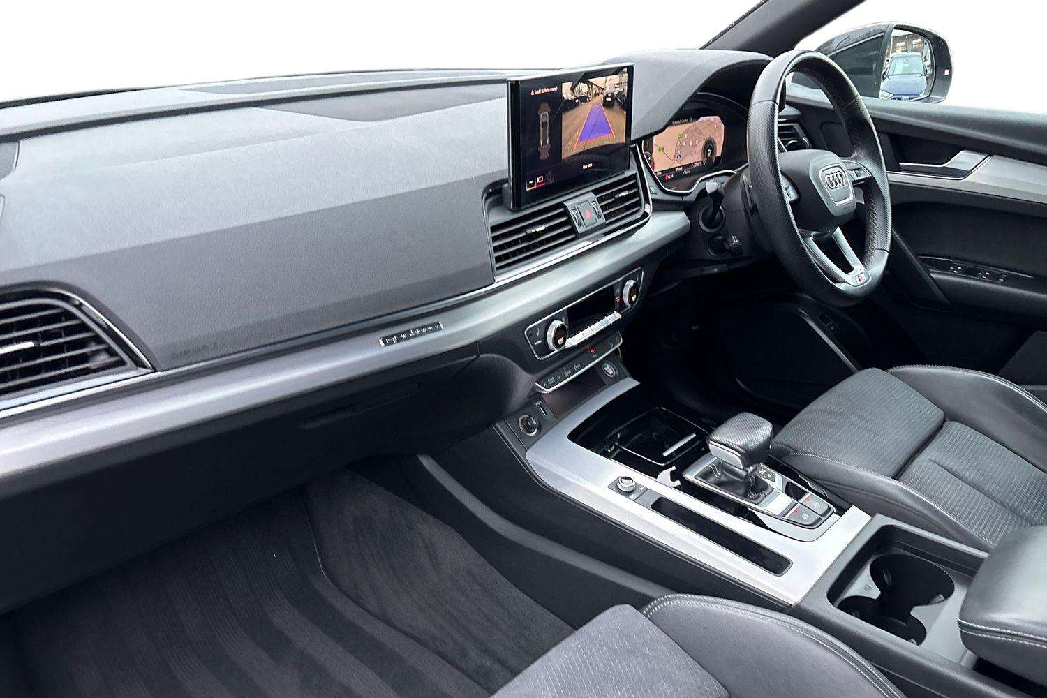 Used Audi Q5 2022 for sale - 76156335: Photo 2