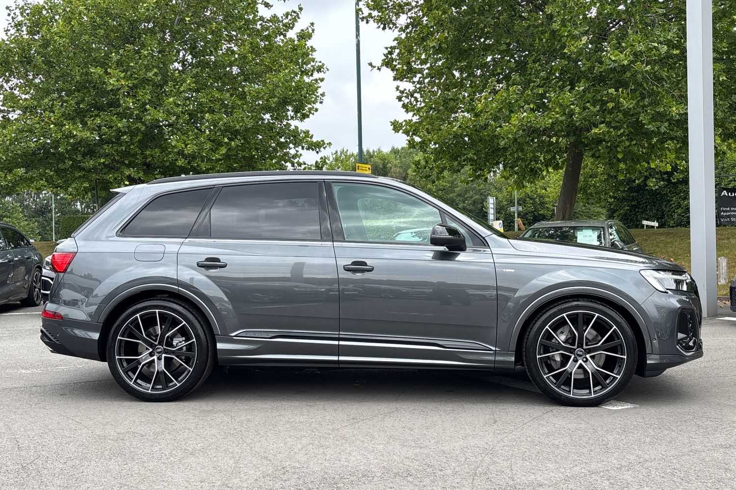 Used Audi Q7 2025 for sale - 77458665: Photo 4