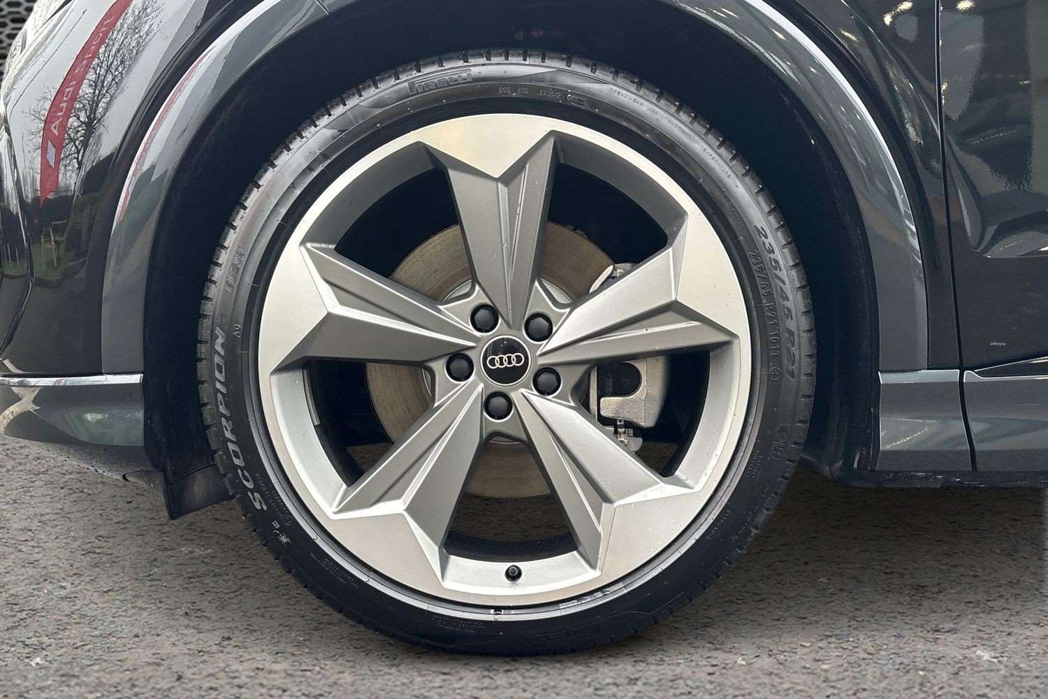 Used Audi Q4 e-tron 2025 for sale - 78010191: Photo 11