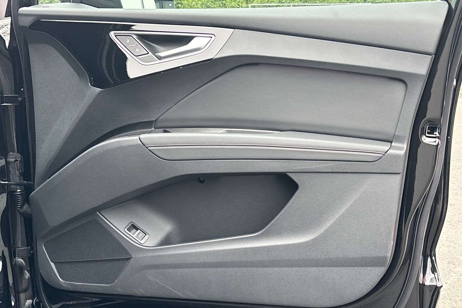 Used Audi Q4 e-tron 2025 for sale - 78010191: Photo 33