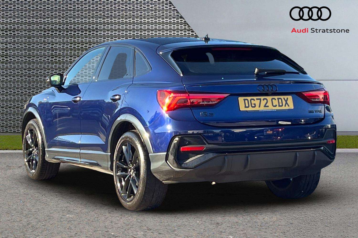 Used Audi Q3 2022 for sale - 77044159: Photo 3