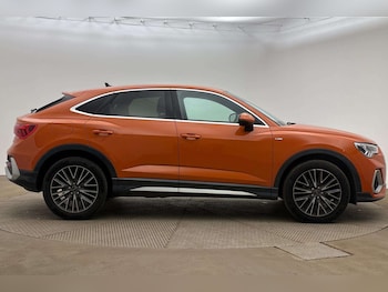 Used Audi Q3 2023 for sale - 79511623: Photo