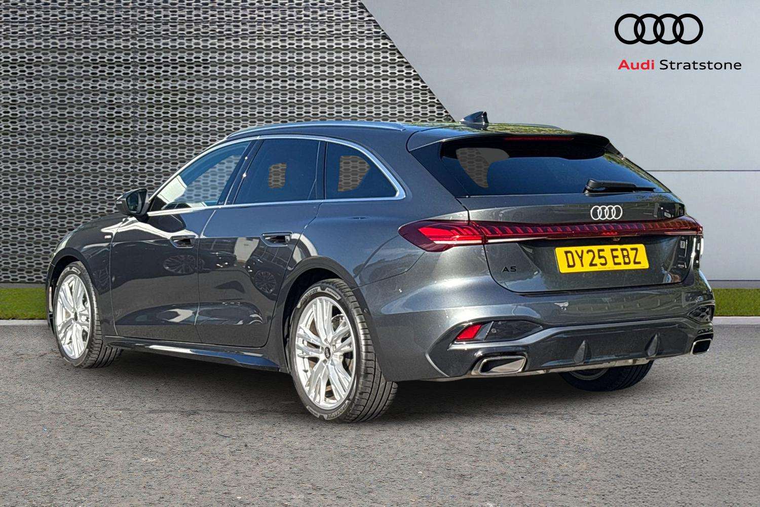 Used Audi A5 2025 for sale - 76540839: Photo 3