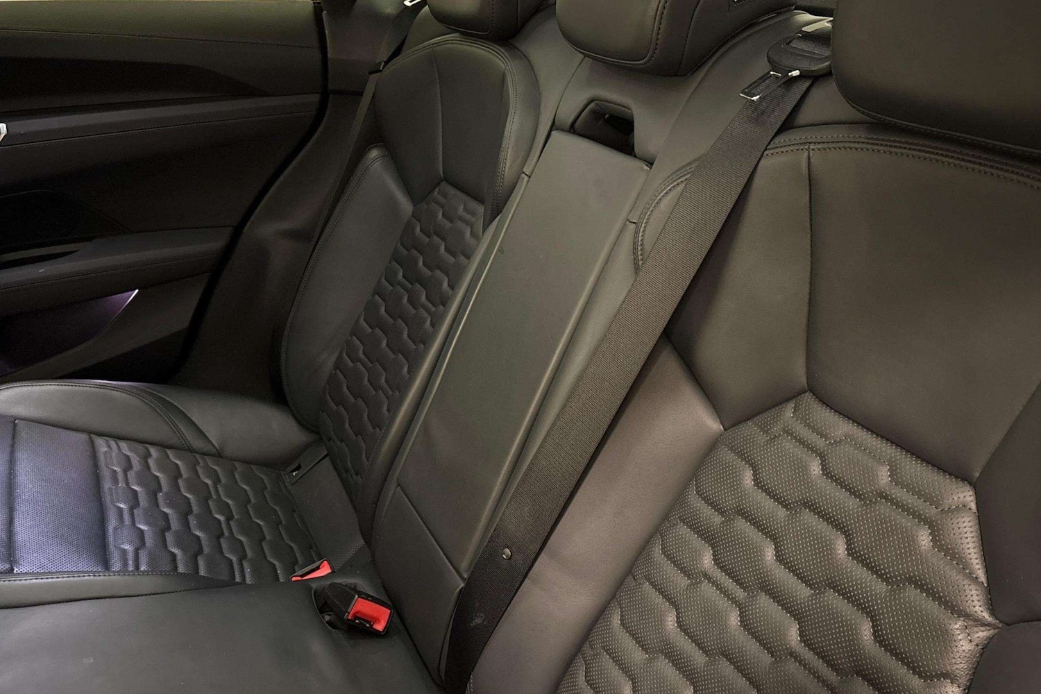 Used Audi RS e-tron GT 2022 for sale - 77011189: Photo 7