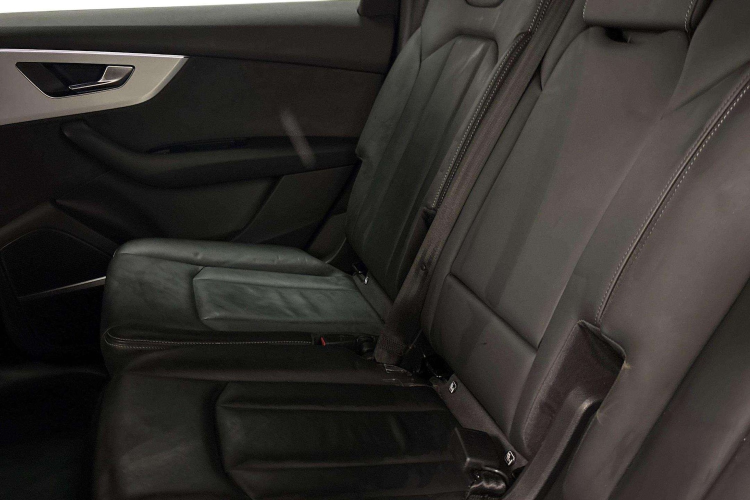 Used Audi Q7 2023 for sale - 77011136: Photo 7