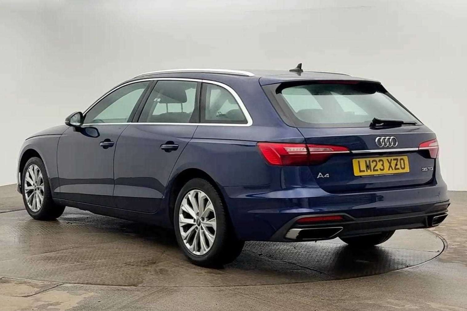 Used Audi A4 2023 for sale - 77943345: Photo 3