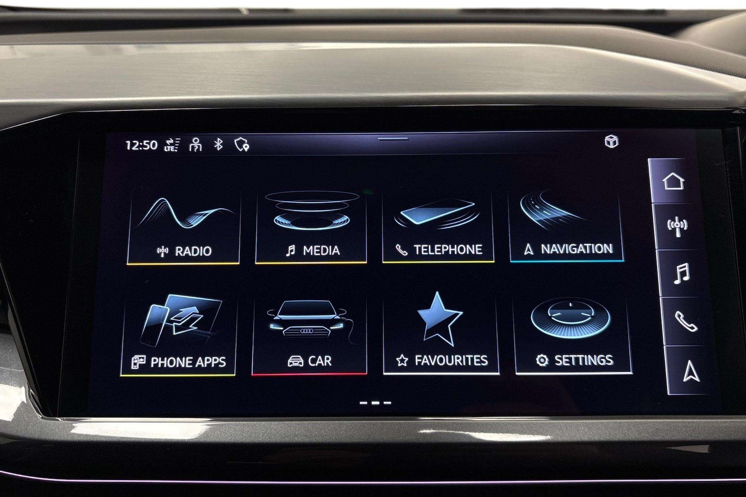 Used Audi Q4 e-tron 2022 for sale - 77257255: Photo 8