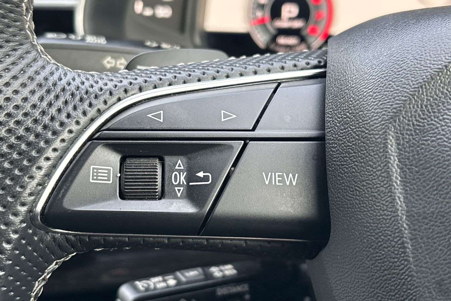 Used Audi Q7 2022 for sale - 77032171: Photo 16