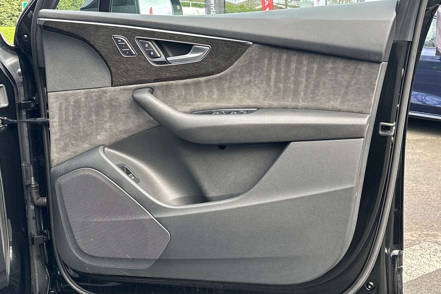 Used Audi Q7 2022 for sale - 77032171: Photo 32