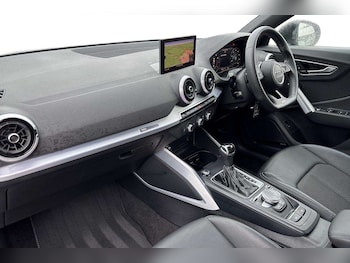 Used Audi Q2 2023 for sale - 77397829: Photo