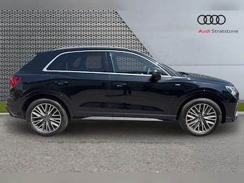 Used Audi Q3 2025 for sale - 78949217: Photo