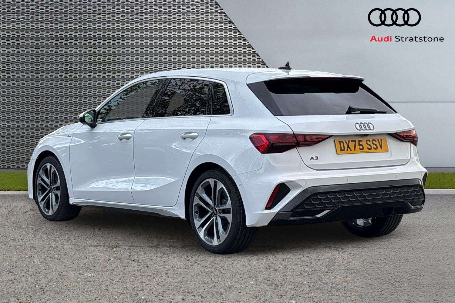 Used Audi A3 2025 for sale - 77112343: Photo 3