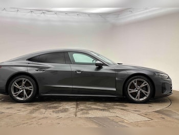 Used Audi e-tron GT 2022 for sale - 78978961: Photo