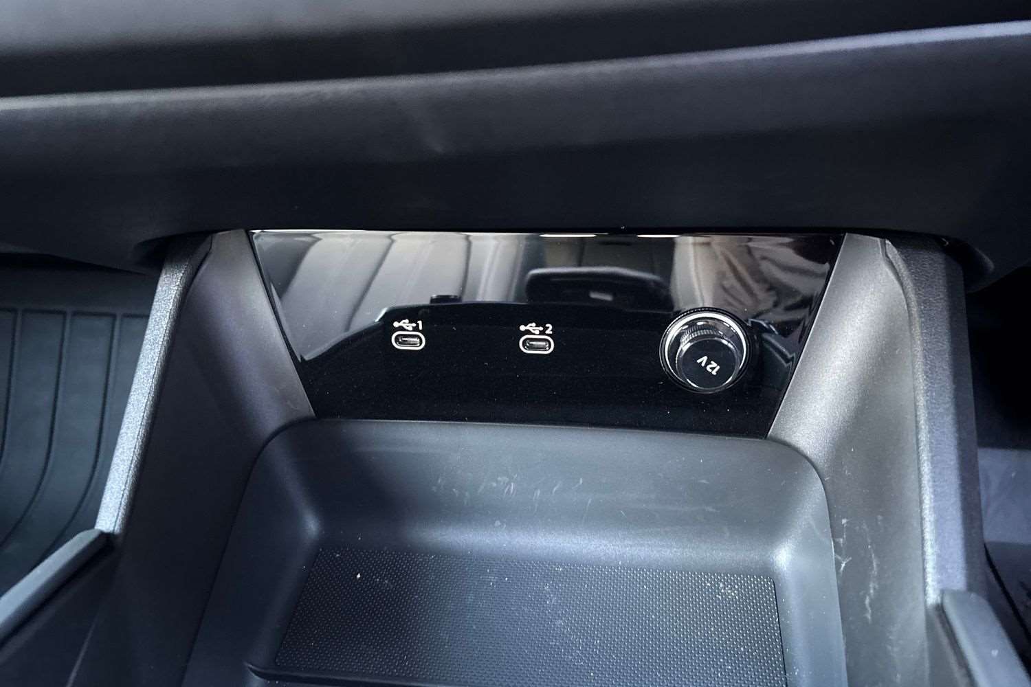 Used Audi Q6 e-tron 2025 for sale - 78010296: Photo 33