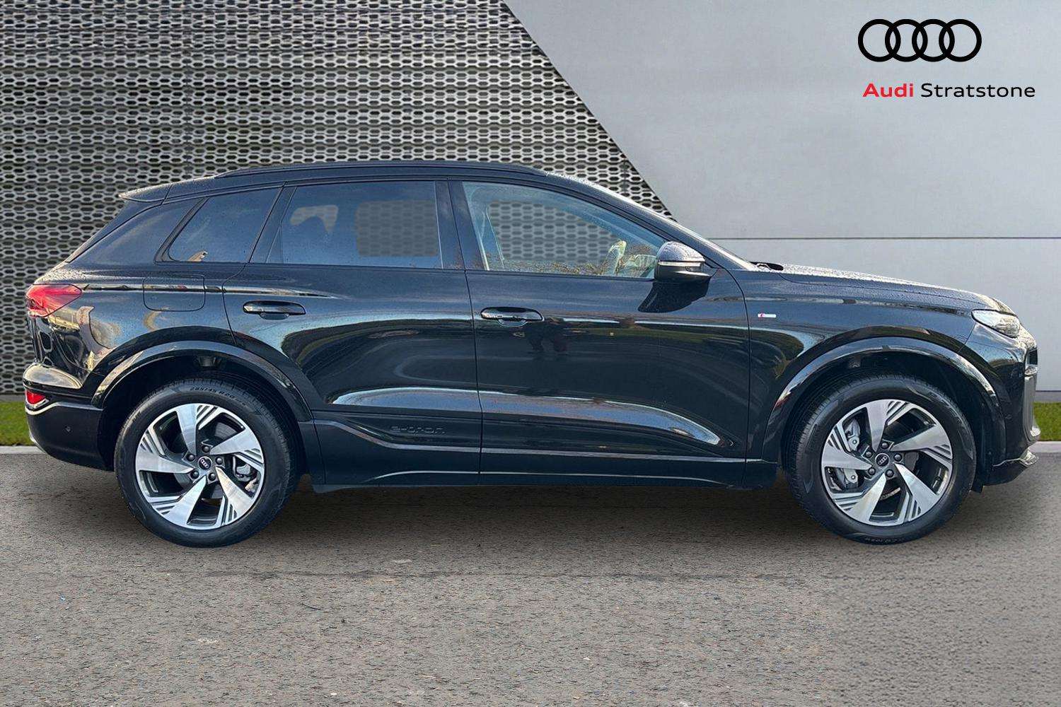 Used Audi Q6 e-tron 2025 for sale - 78010296: Photo 4