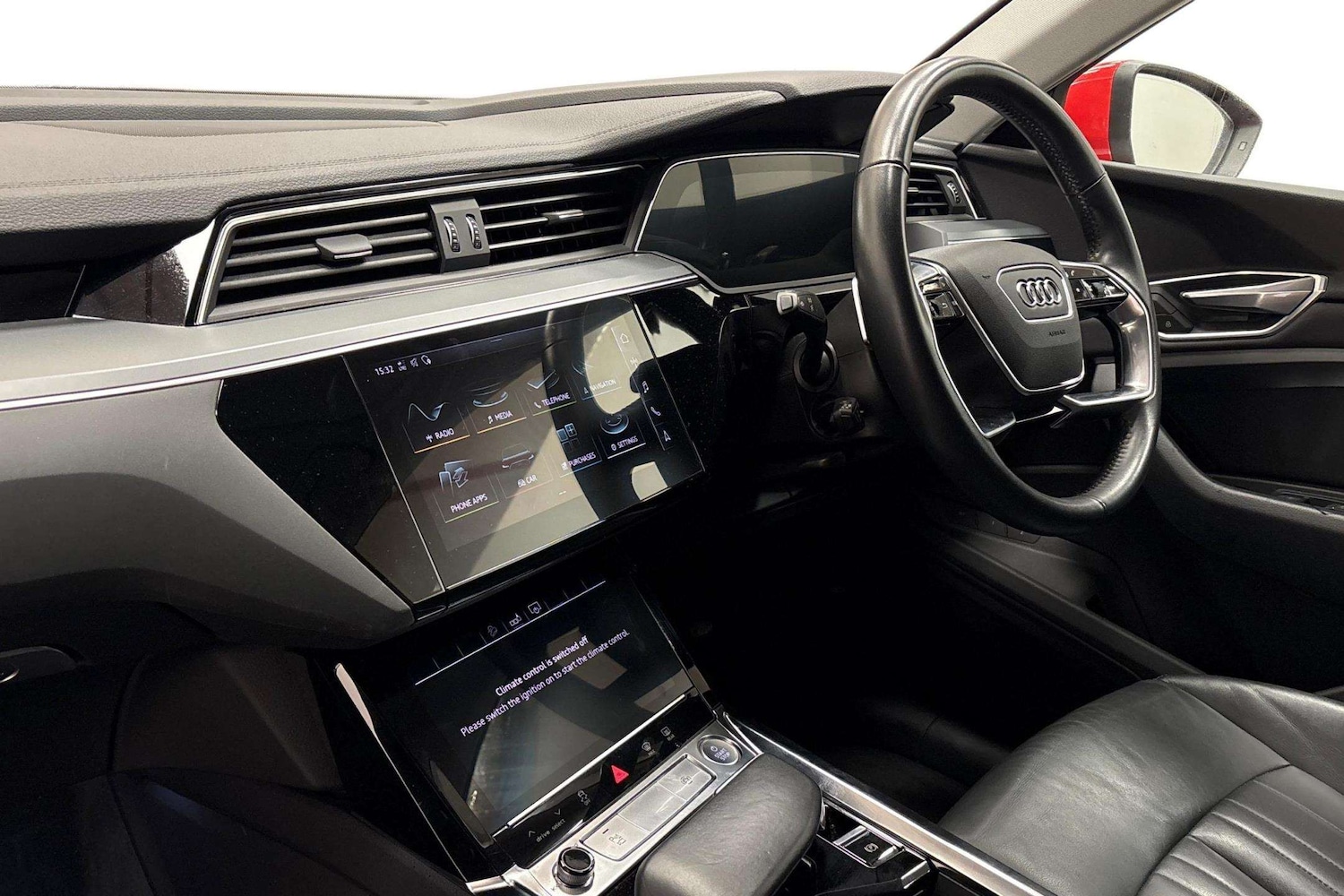 Used Audi e-tron 2020 for sale - 77553165: Photo 2