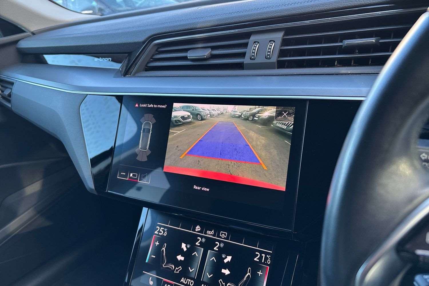 Used Audi e-tron 2020 for sale - 77553165: Photo 27