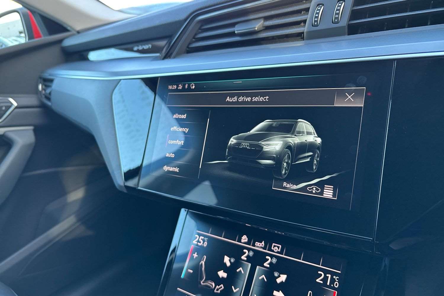 Used Audi e-tron 2020 for sale - 77553165: Photo 32