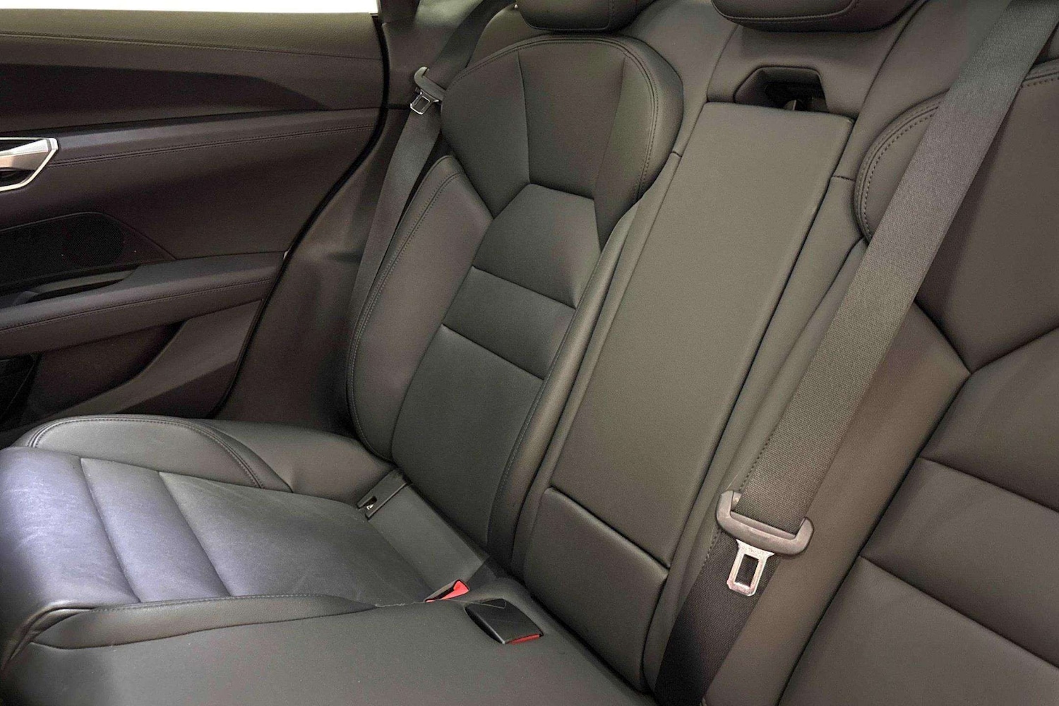 Used Audi e-tron GT 2022 for sale - 76075441: Photo 7