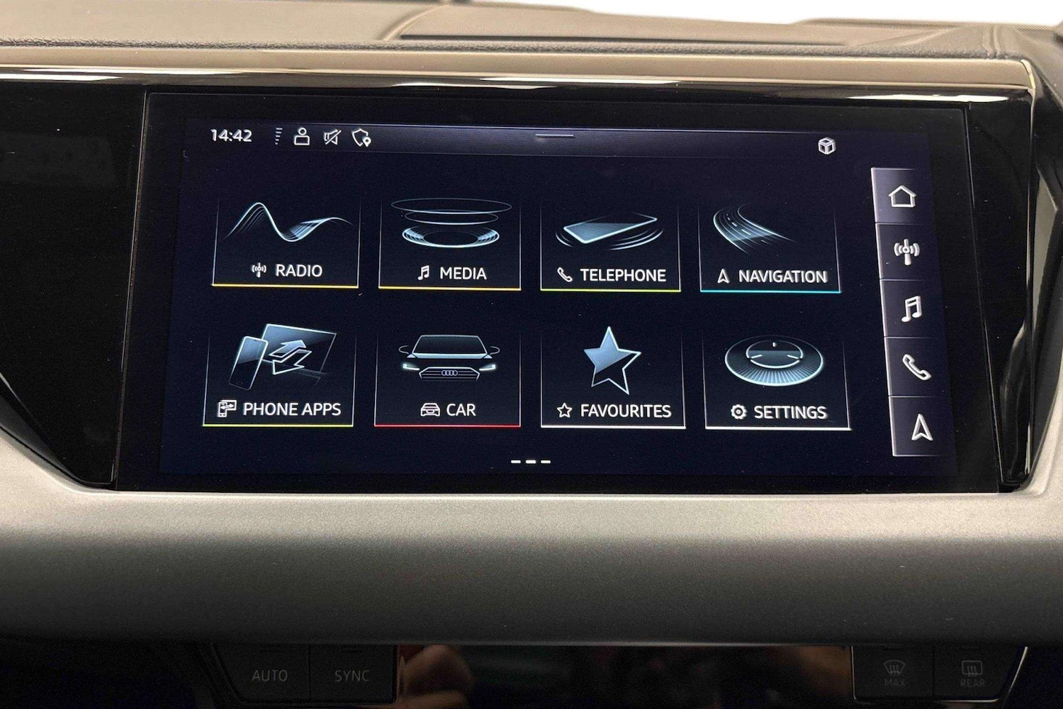 Used Audi e-tron GT 2022 for sale - 76075441: Photo 8