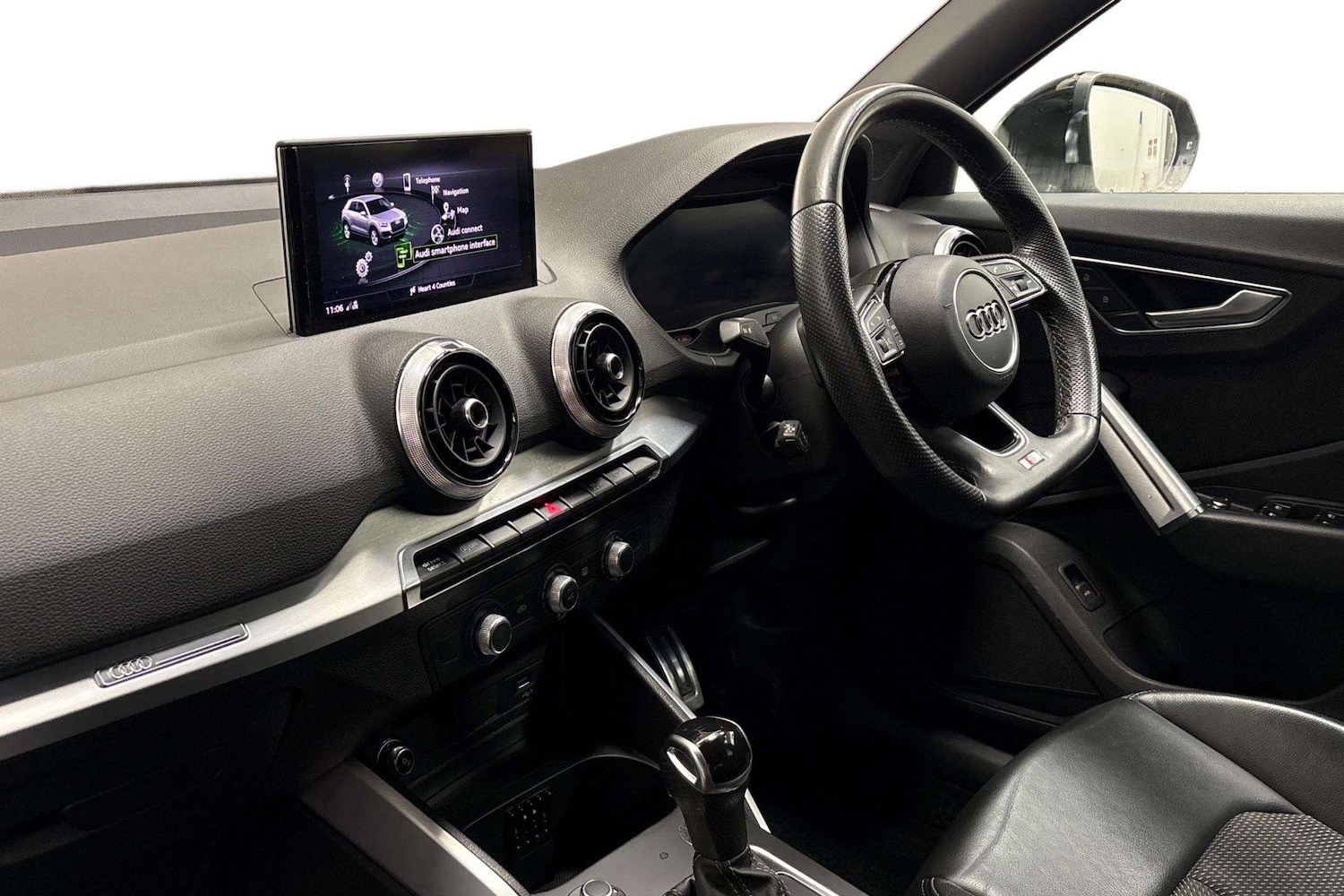 Used Audi Q2 2021 for sale - 77577202: Photo 2