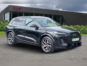 Audi - Q6 e-tron