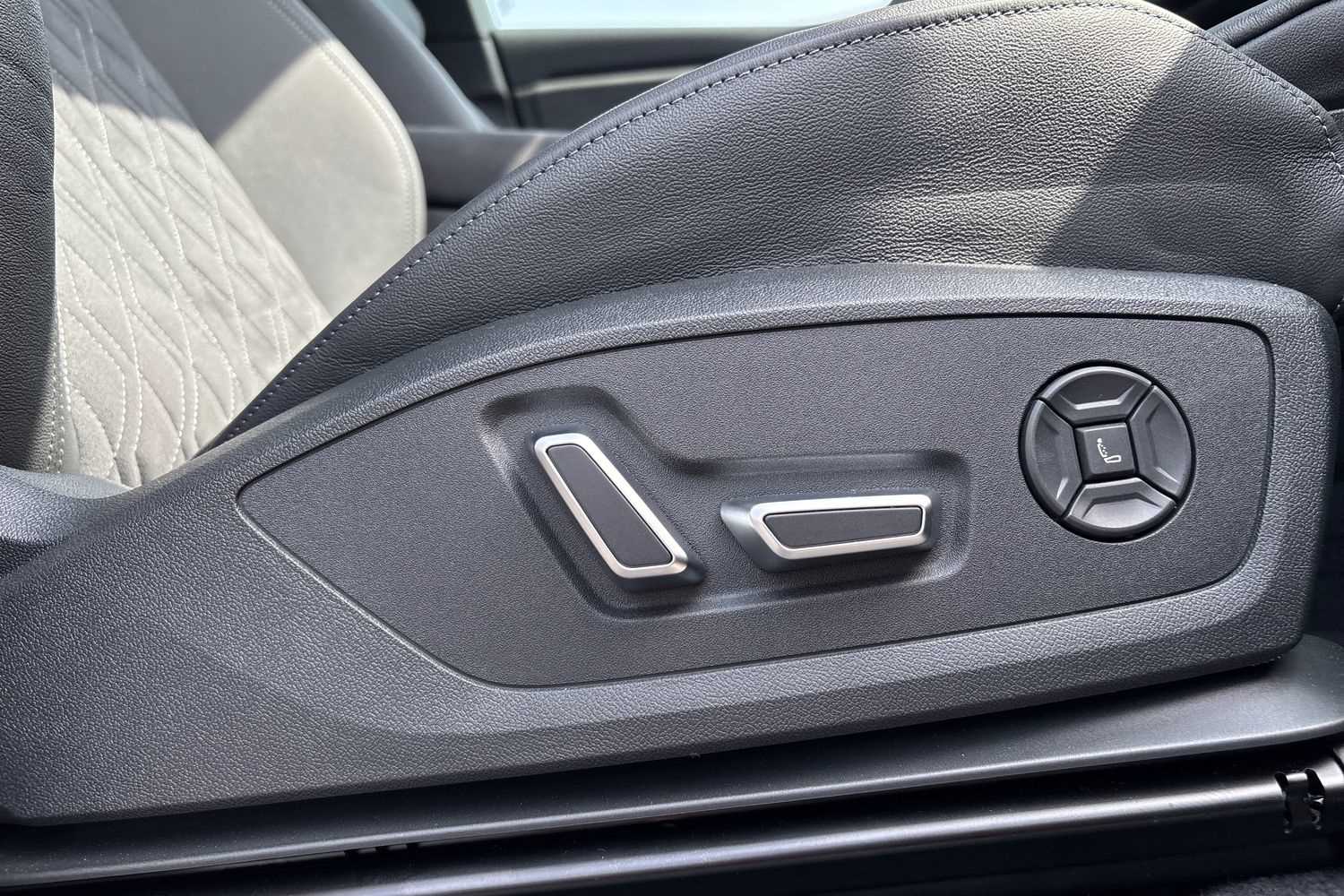 Used Audi Q6 e-tron 2025 for sale - 76113499: Photo 23