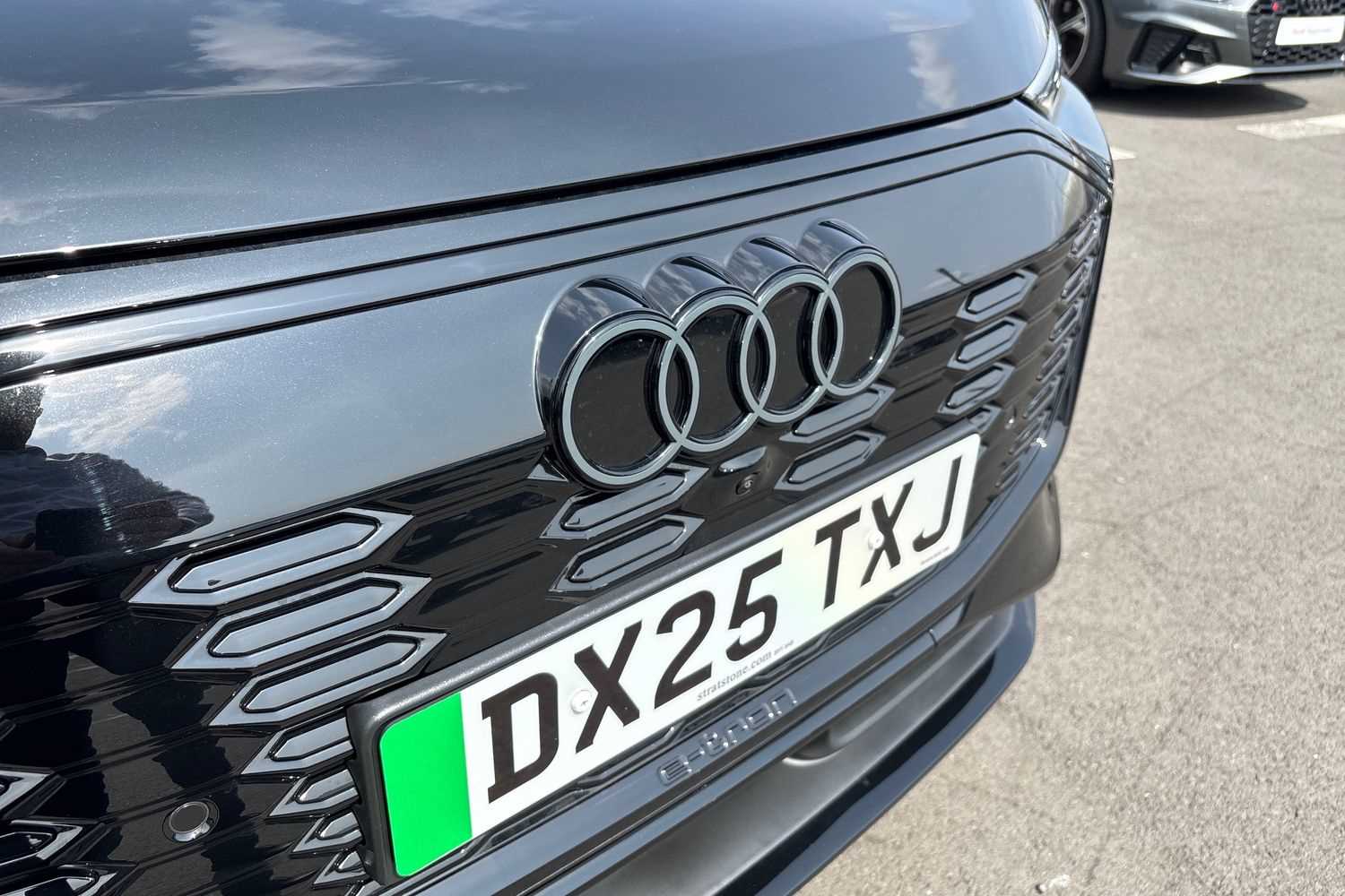 Used Audi Q6 e-tron 2025 for sale - 76113499: Photo 25