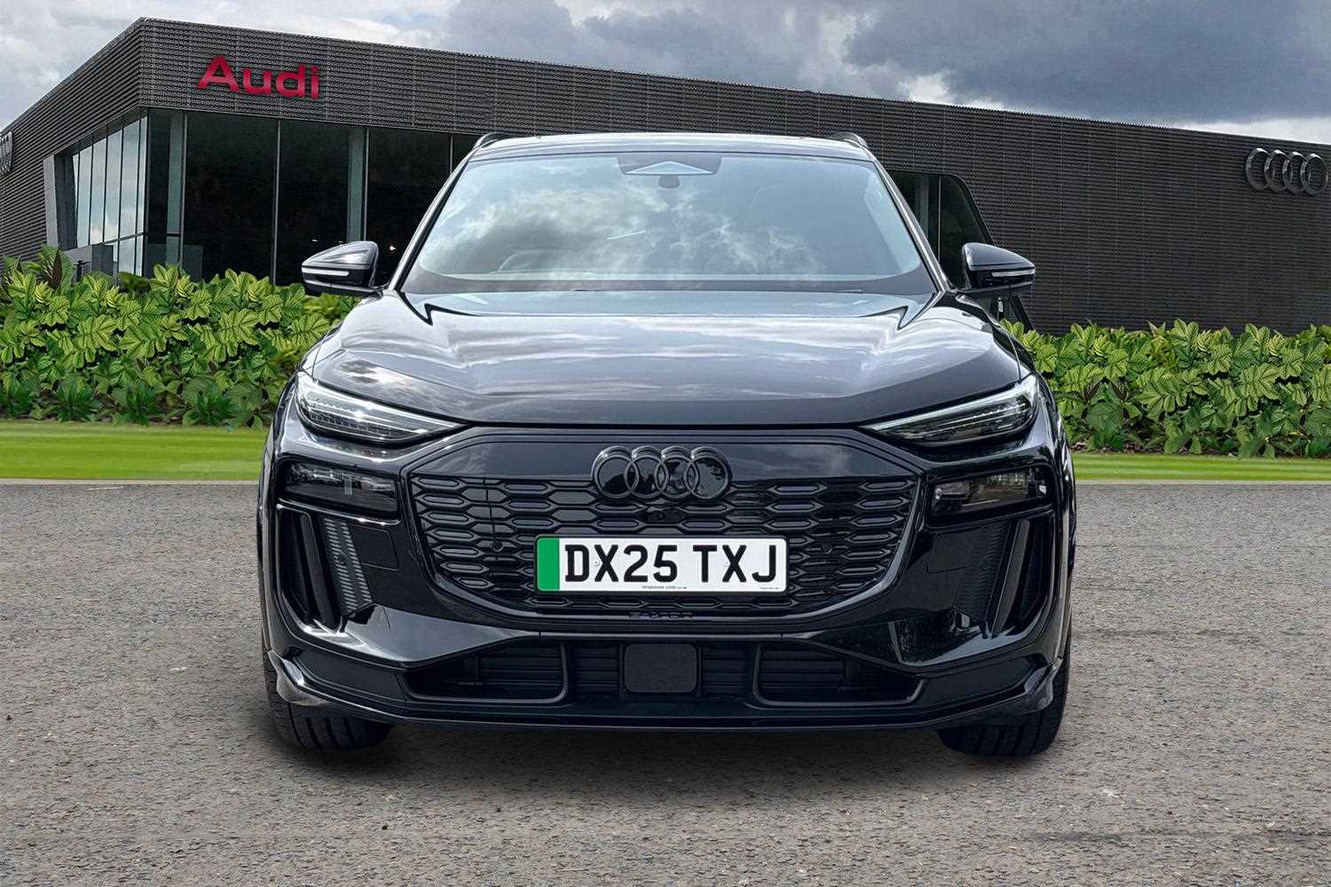 Used Audi Q6 e-tron 2025 for sale - 76113499: Photo 8