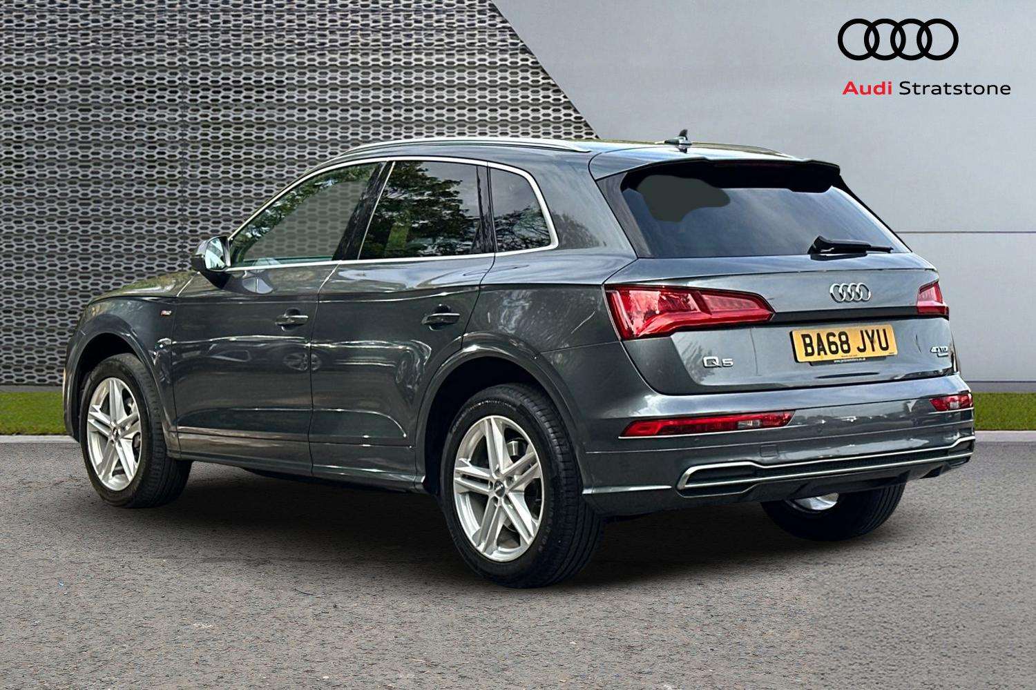 Used Audi Q5 2019 for sale - 76421193: Photo 3
