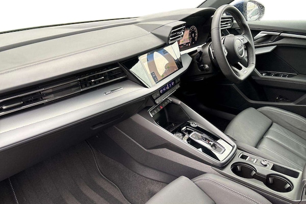 Used Audi A3 2025 for sale - 76230436: Photo 2