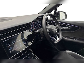 Used Audi Q7 2021 for sale - 75759824: Photo