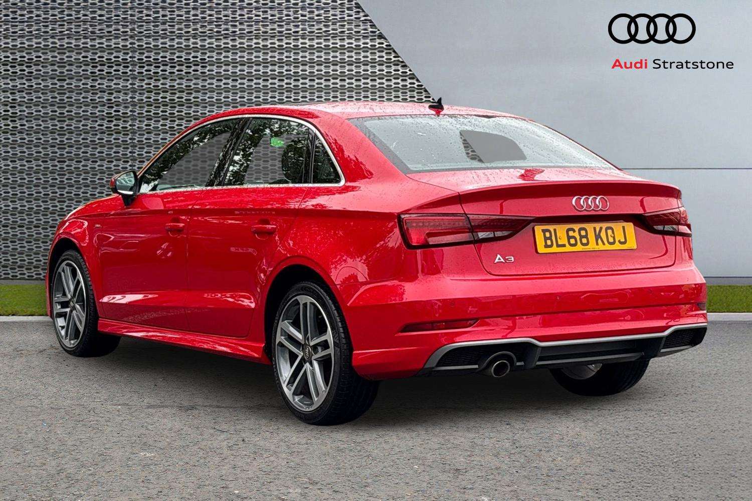 Used Audi A3 2018 for sale - 75981246: Photo 3