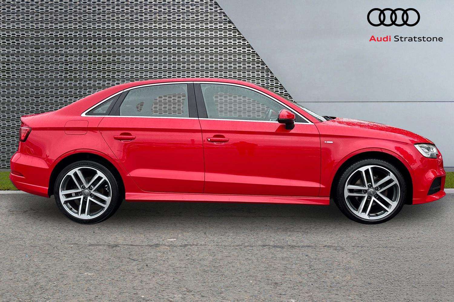 Used Audi A3 2018 for sale - 75981246: Photo 4