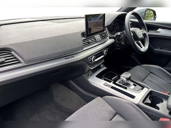 Used Audi Q5 2023 for sale - 78465100: Photo
