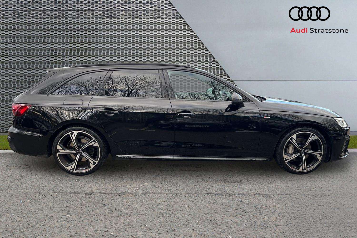 Used Audi A4 2023 for sale - 78137572: Photo 4