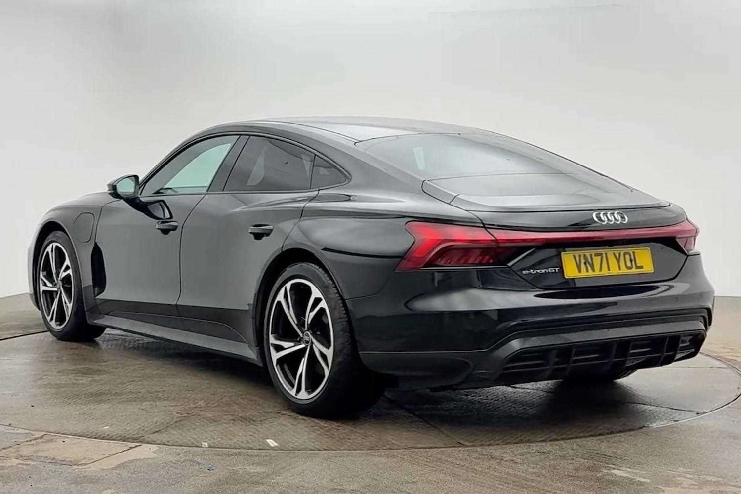 Used Audi e-tron GT 2021 for sale - 77787202: Photo 3