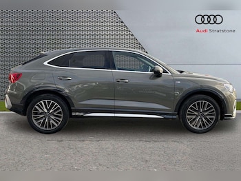 Used Audi Q3 2023 for sale - 78052267: Photo
