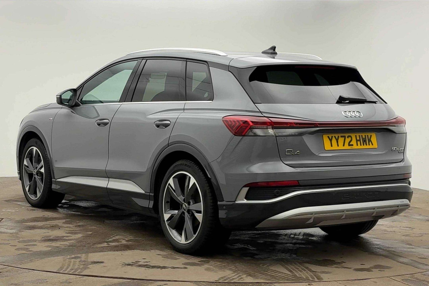 Used Audi Q4 e-tron 2022 for sale - 77011076: Photo 3