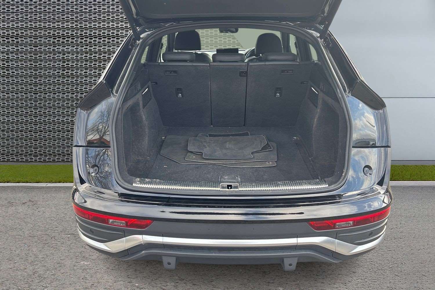 Used Audi Q5 2023 for sale - 77397847: Photo 14